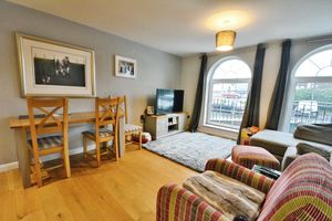 Photo 8- click for photo gallery